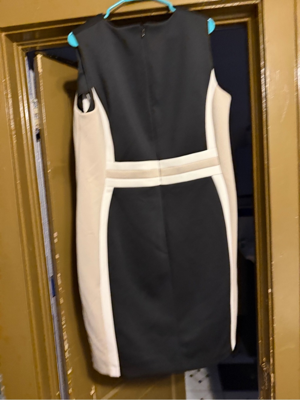 Calvin Klein Black and Cream Colorblock Sheath Dress
